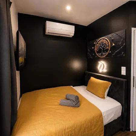 Hotell - Alsace Valenciennes