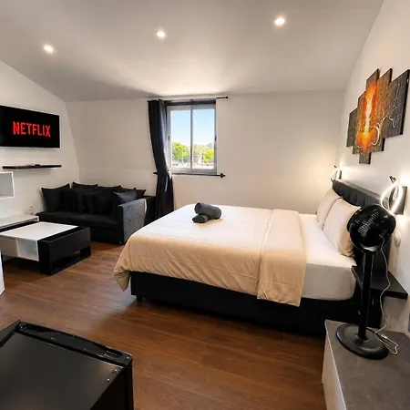 Hotell - Alsace Valenciennes