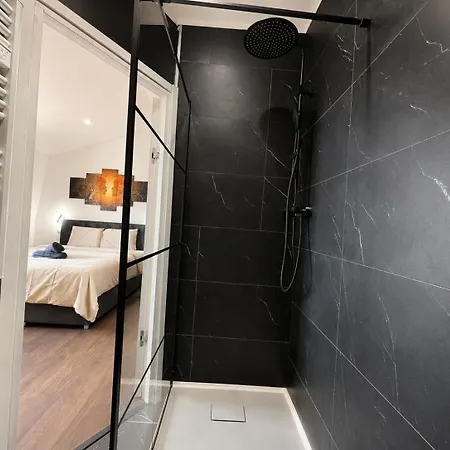 Hotell - Alsace Valenciennes